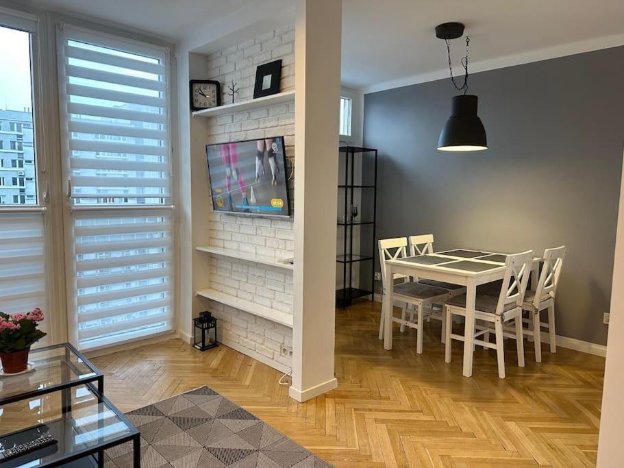 Project Comfort Apartament Grzybowska 30/1211 Варшава Екстер'єр фото